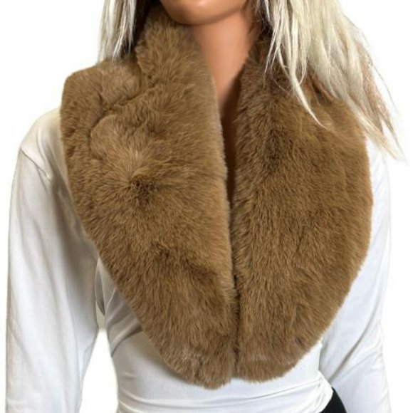 Accessories | Rabbit Faux Fur Collar Tan | Poshmark